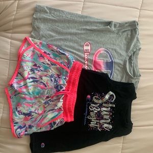 Girls champion three piece set tank top T-shirt and shorts size medium/(7-8).